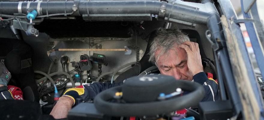 Carlos Sainz quitte le Dakar