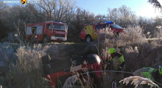 Cinq blesses apres le renversement dune voiture entre La Puebla