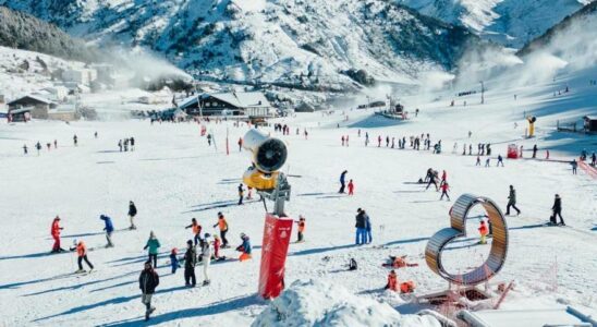 De fortes rafales de vent compliquent la journee de ski