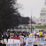 Des milliers de personnes manifestent a Washington a la veille