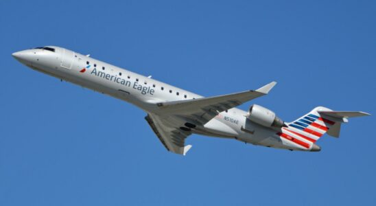 Il en va de meme pour lavion Bombardier CRJ 700 et