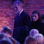 Kings Felipe VI et Letizia de deuil rigoureux commemorent en