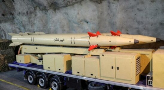 LIran devoile une nouvelle installation souterraine de missiles et annonce