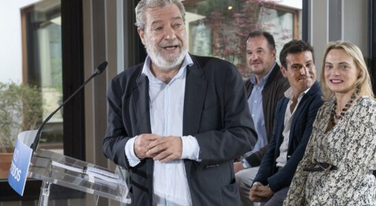 Le PSOE denonce Miguel Angel Rodriguez pour avoir diffuse les