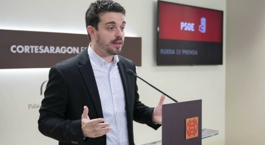 Le PSOE denonce la paralysie du gouvernement dAzcon