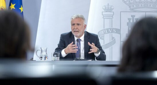 Le gouvernement laisse a la Maison Royale le role de