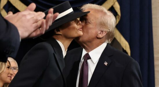 Le saisissant no kiss entre Donald et Melania