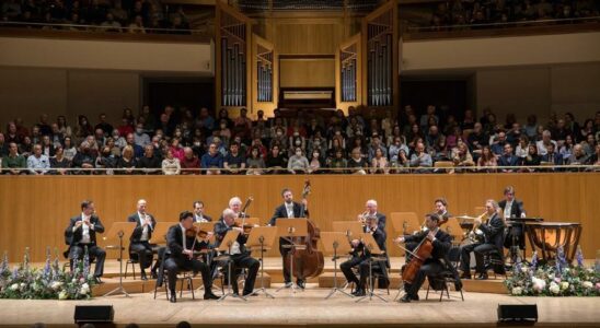 Lesprit de la Philharmonie de Vienne plane ce dimanche sur