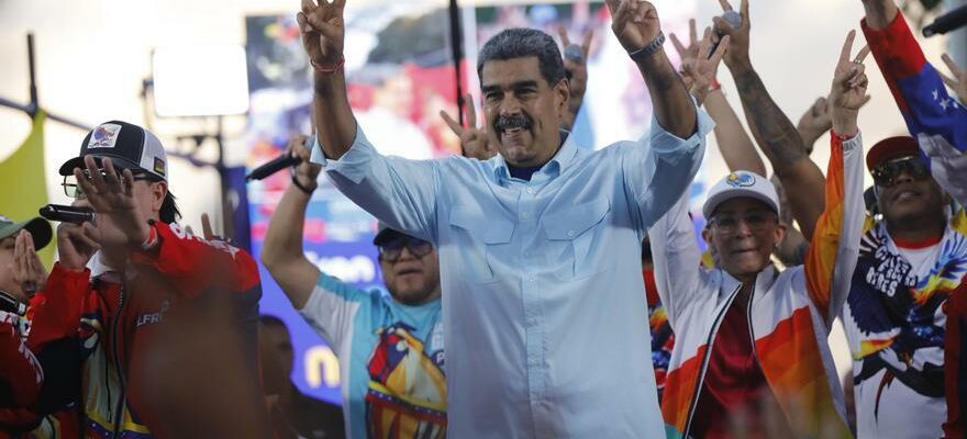 Maduro assumera ce vendredi sa troisieme et controversee presidence sur