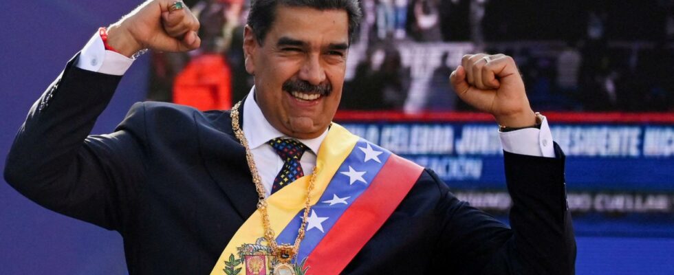 Maduro menace de prendre les armes aux cotes de Cuba