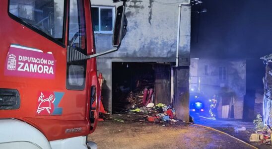 Un incendie ravage une maison dans une petite ville de