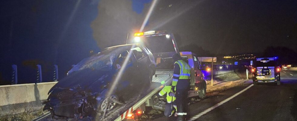 deux conducteurs dans un etat grave apres avoir subi une