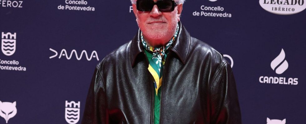 Almodovar nira pas au Goya ce samedi pour un probleme