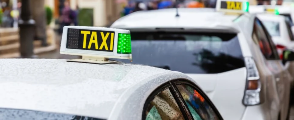 Arrete pour avoir trompe un chauffeur de taxi Valladolid plus