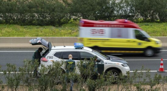 Il est alle en voiture pour le chercher et la