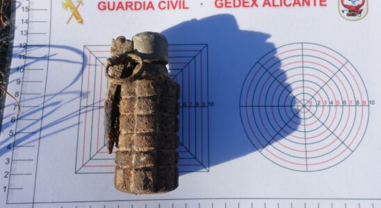 Ils trouvent une grenade de guerre civile avec le fardeau