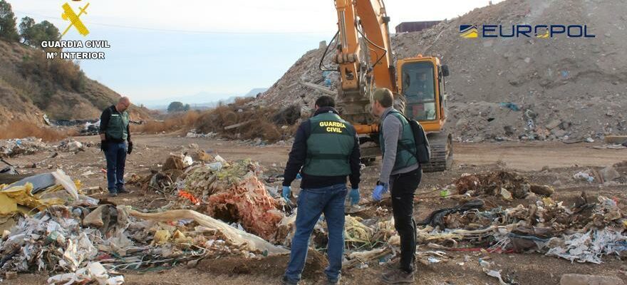 Independance illegale Cest ainsi que lEspagne devient la decharge