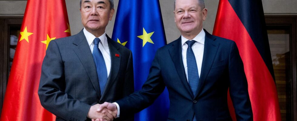 La Chine serre lEurope pour entrer dans les negociations pour