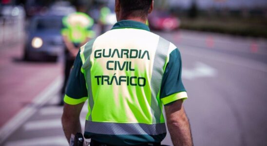 La garde civile situee a Malaga un enfant de moins