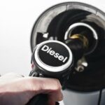 Le gouvernement confirme quil imposera une nouvelle taxe diesel des