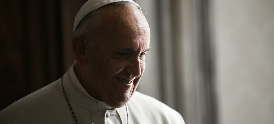 Le pape a passe une nuit calme apres la crise