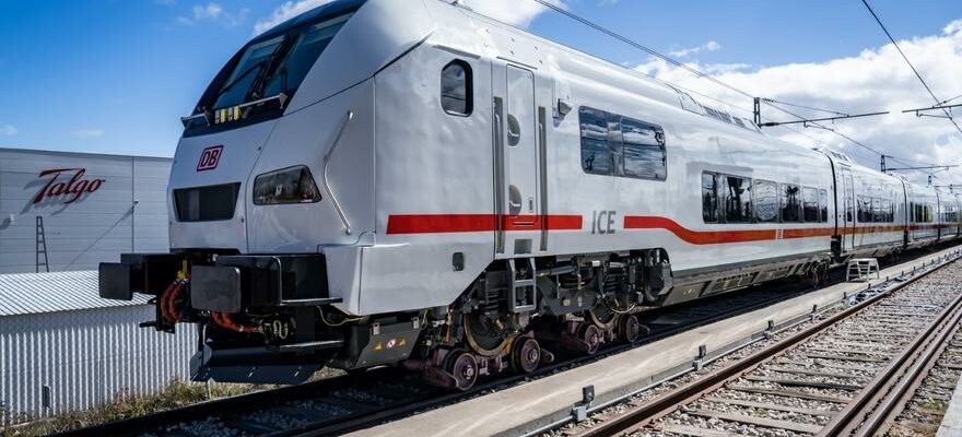 Le public polonais pese prepare une offre competitive par talgo