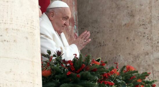 Lhospitalisation du pape declenche les intrigues de Los Cuervos du