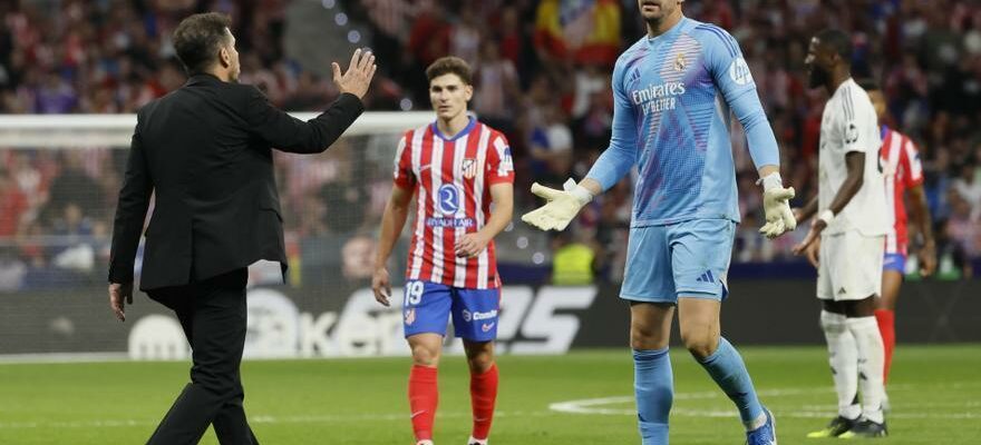 Real Madrid Atletico accusations bannieres et communications pour le