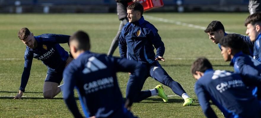 Real Zaragoza Clemente et Mari reviennent avec le groupe