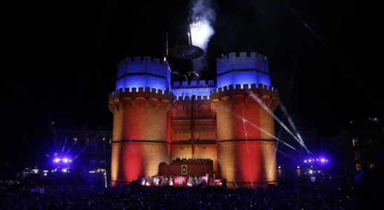 Un spectacle inoui dans le ciel des danses regionales et