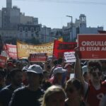 Une foule est descendue dans les rues en Argentine pour