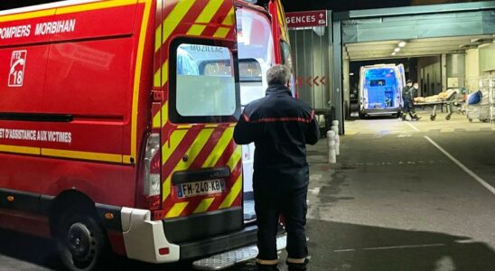 Une grenade explose dans un bar francais laissant au moins