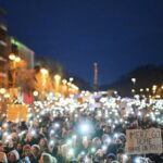 Une manifestation massive de demonstration a Berlin vers la droite