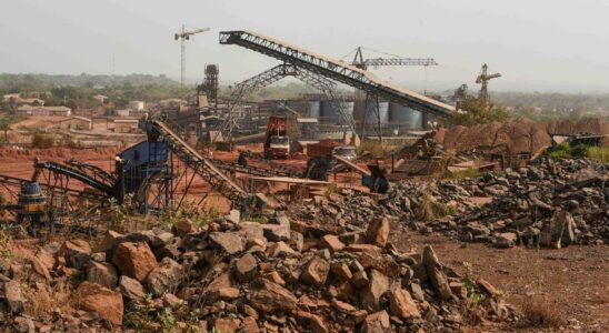 Une mine dor tombe au Mali laissant au moins 13