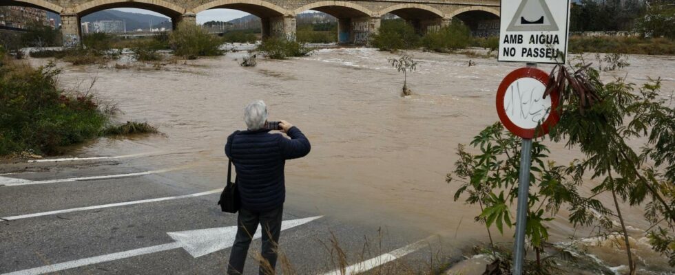 Aemet maintient des avis orange pour jusqua 200 l