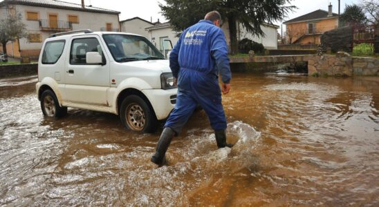 Cest une journee compliquee je demande un maximum de prudence