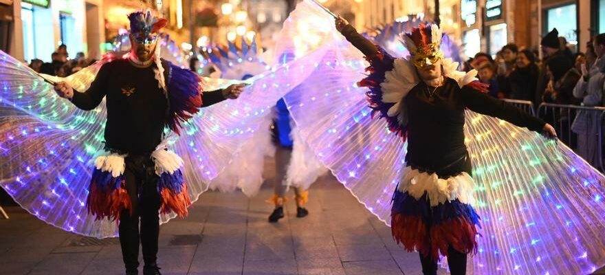 En images Zaragoza sort pour celebrer le carnaval