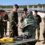 Felipe VI visite a la brigade Aragon I cle au