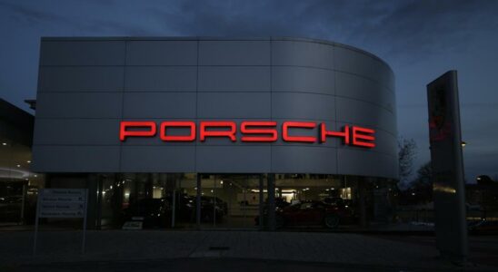 Ils agressent un concession Porsche a Zaragoza et plus de