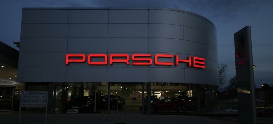 Ils agressent un concession Porsche a Zaragoza et plus de