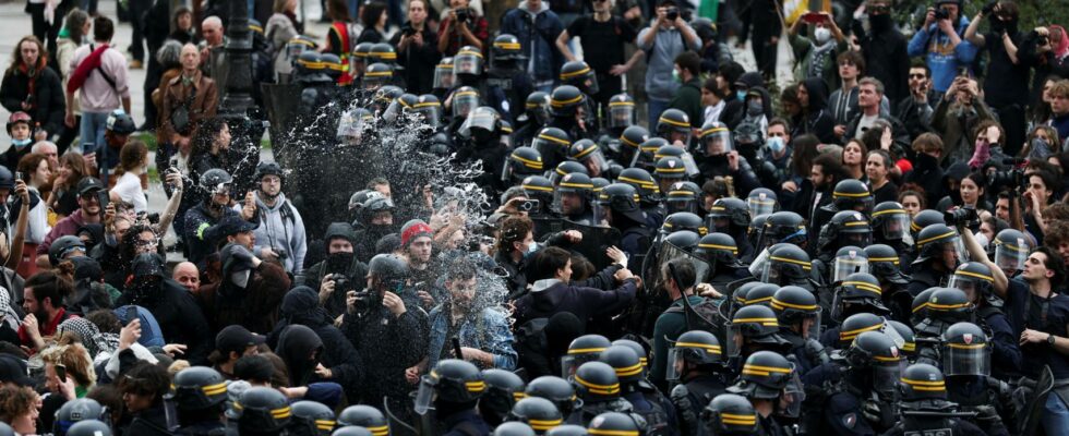 Les protestations contre le racisme a Paris derivent des affrontements