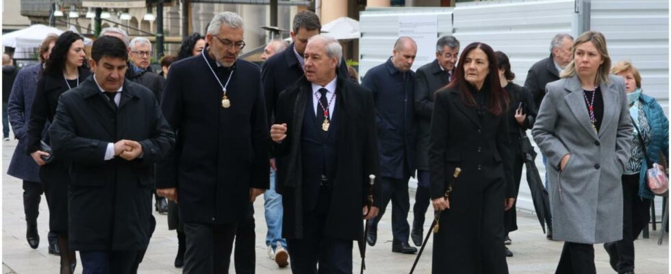 Lugo rejette Paula Alvarellos avec une messe dans la cathedrale