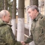 Poutine shabille comme militaire et dit quil est a Kursk