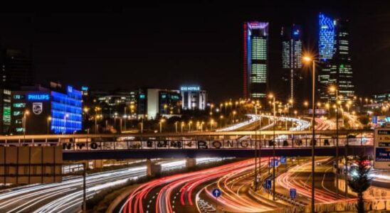 Signal GPS sur les tunnels et un parc flottant