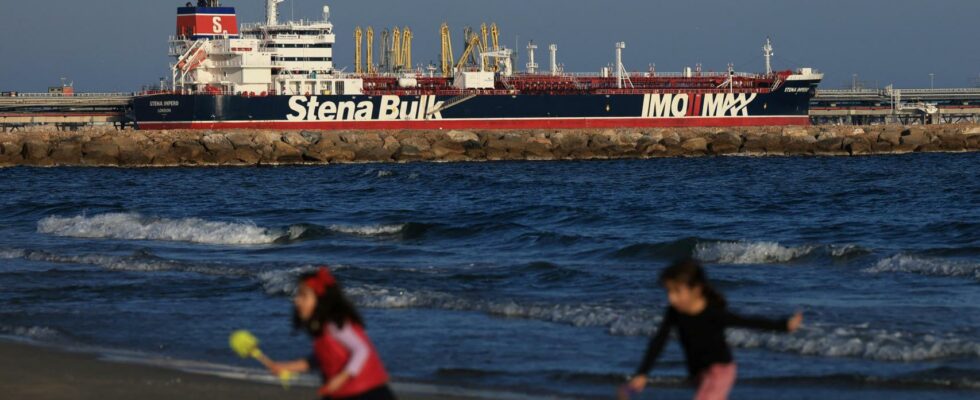 Un petrolier et un cargo entrent en collision en mer