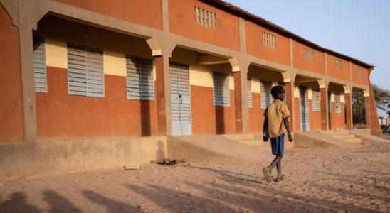 Burkina more than 6000 schools are now closed due to