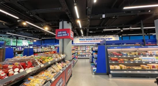 Cashless Aldi is again adjusting business operations customer can now
