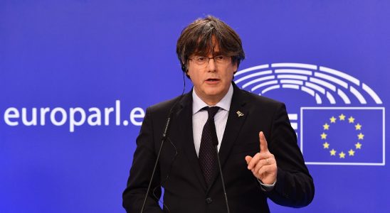 Catalan separatist Carles Puigdemont loses MEP immunity