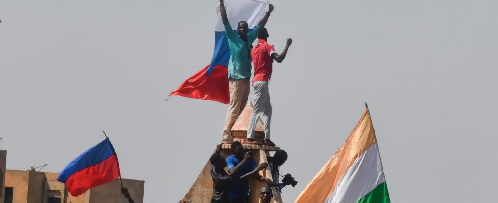Coup in Niger putschists accuse France of wanting to intervene