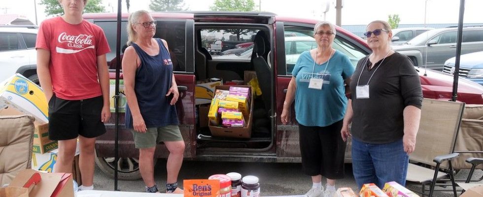 Cycles of Life raises awareness with food drive